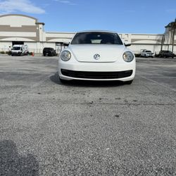 2014 Volkswagen Beetle 