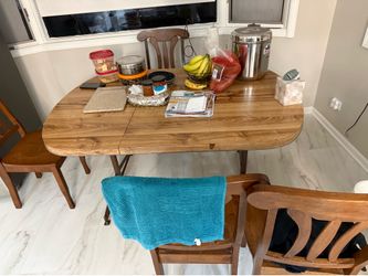 Move out sale. Need gone asap. Table and chairs
