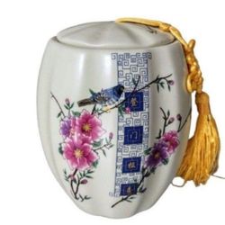 Exquisite Tea Pot, Ceramic Jar, Sealed Cans, Pu'er Tea Caddy;weight 1lb 25 oz.