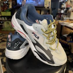 Fila Ray Tracers, Size 10 - used good condition