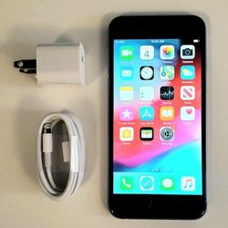 iPhone 6 - UNLOCKED - Like New 