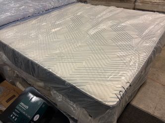 KING BEAUTYREST HYBRID FIRM