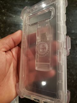 Samsung Galaxy S10 Defender Box