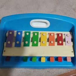 LITTLE TIKES XYLOPHONE 