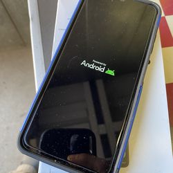 cricket Debut S3 brand new