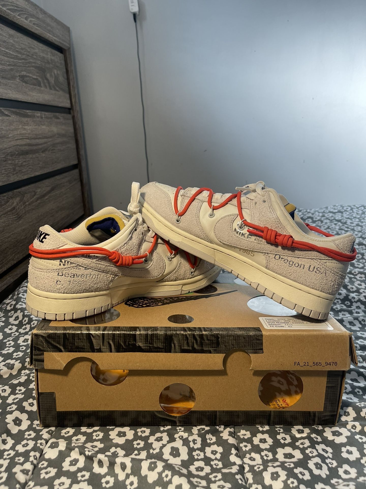 Off White “Lot 13”