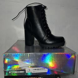 REVOL Women's Samantha Chunky Heeled Lace Up Zipper Combat Boots