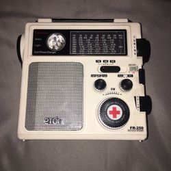 Emergency Radio (Hand Crank)