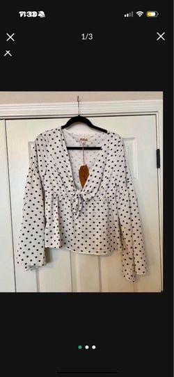 NWT polka dot blouse