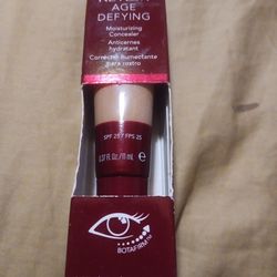 REVLON Age Defying Moisturizing Concealer w/ Botafirm SPF 25 ~ 004 Medium Deep