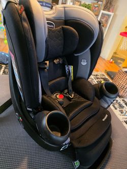 Carseat (rotates)