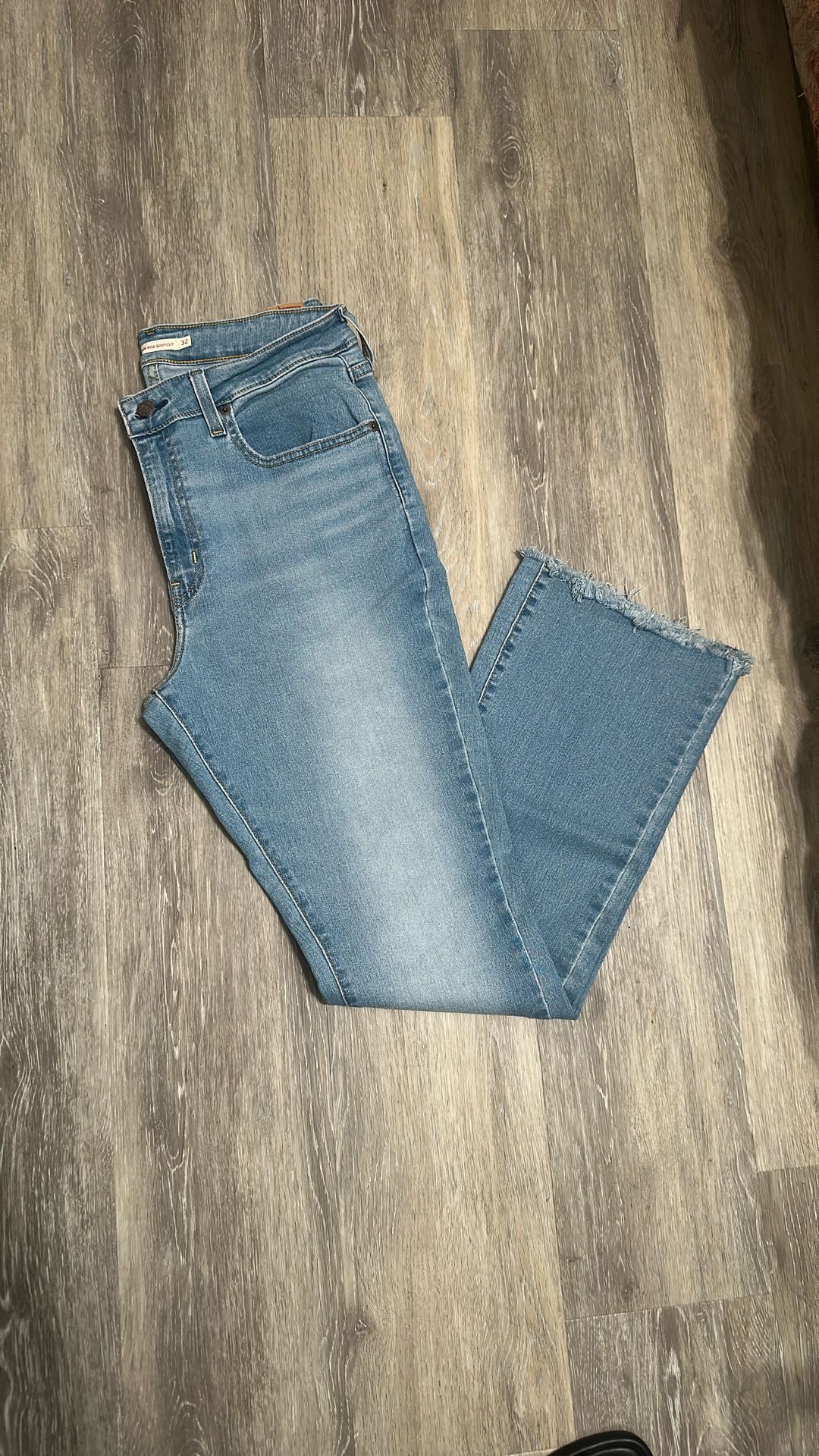 Levis Jeans