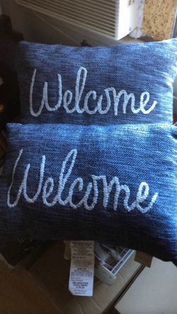 1 pillow
