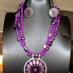 BRAND NEW - Costume Jewelry -  Purple/Black Necklace & Matching Earrings & 4 Beaded Rings- Medium Length