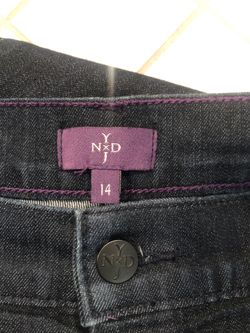 Women’s NYDJ crop jeans
