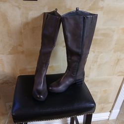 New Ladies Brown Boots 