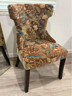 Beautiful velour accent chair