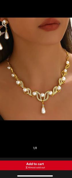 Necklace Set