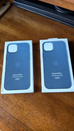 Apple iPhone 15 plus MagSafe FineWoven Case