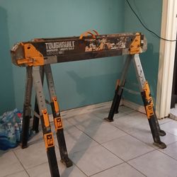 Sawhorse