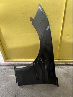 2018-2023 FORD MUSTANG LH FENDER #2