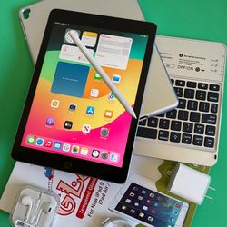 Apple IPad 6th Generation (9.7” Retina / Touch ID / IOS 17) 32GB with keyboard, pen & Accessories (128gb $199) 