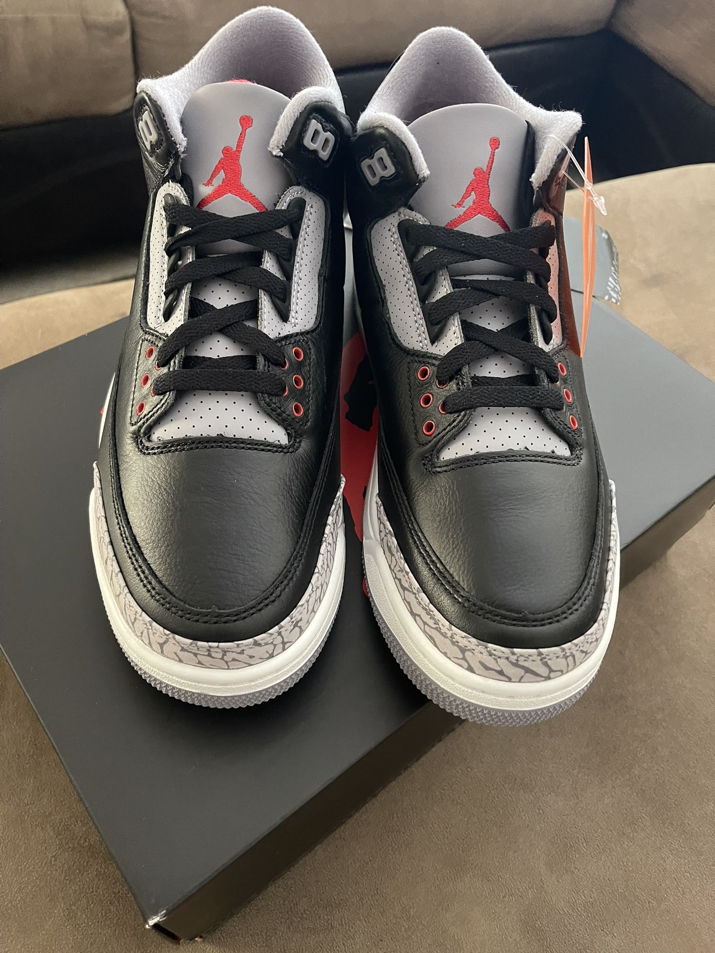 Brand New DS Jordan 3 Cements Size 10.5 100% Authentic