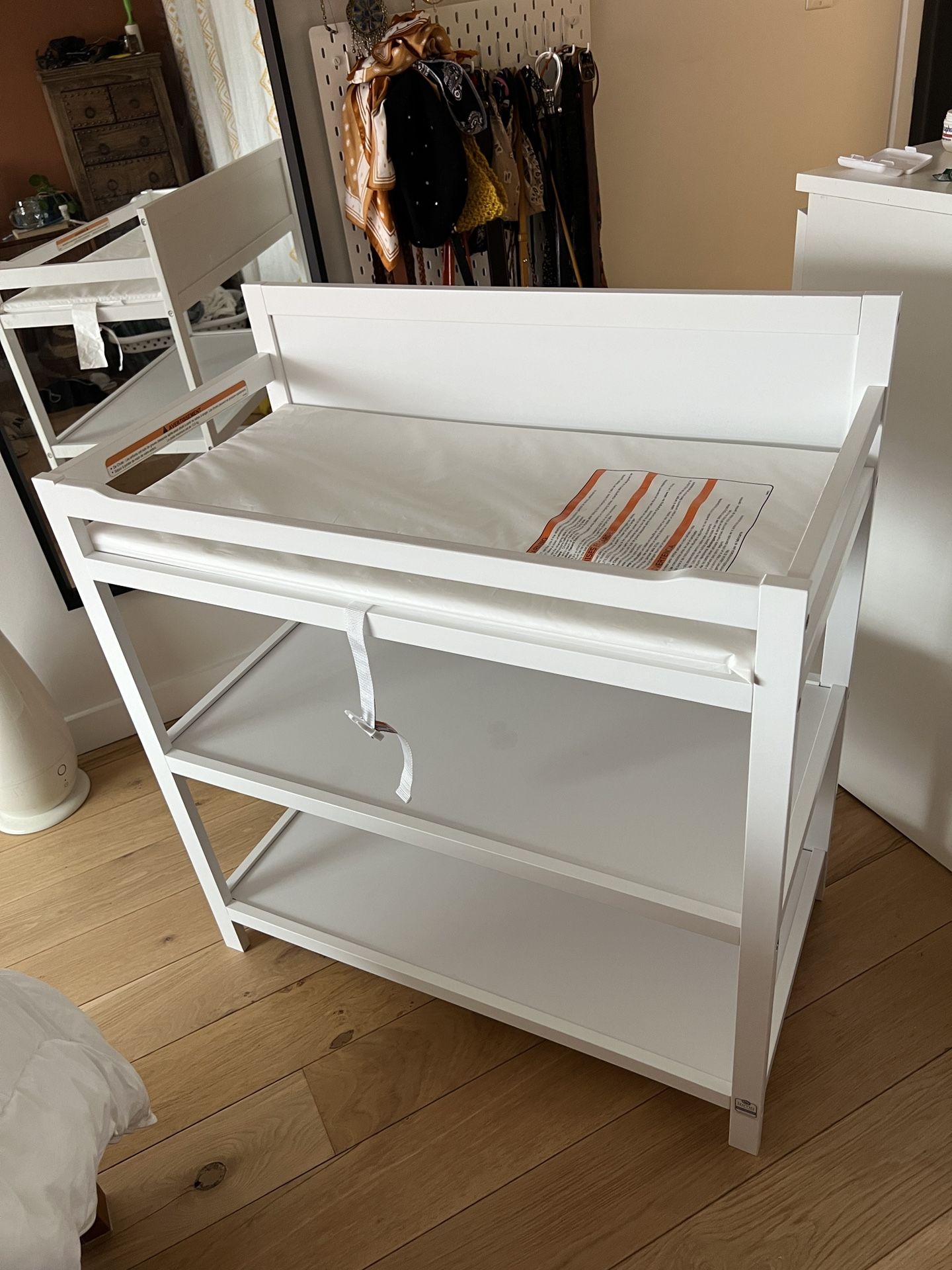 Storkcraft Changing Table