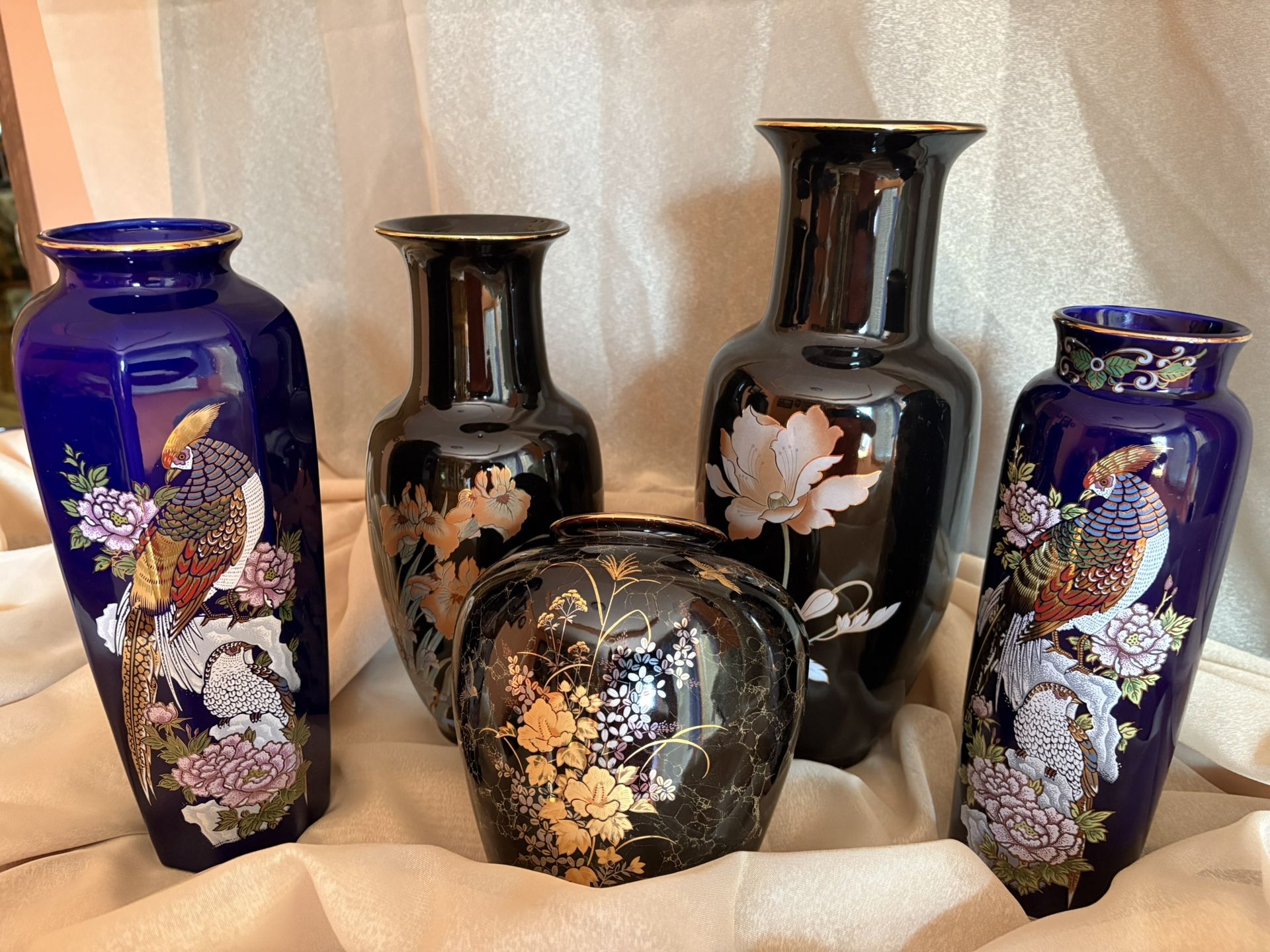 Japanese cobalt vintage vases