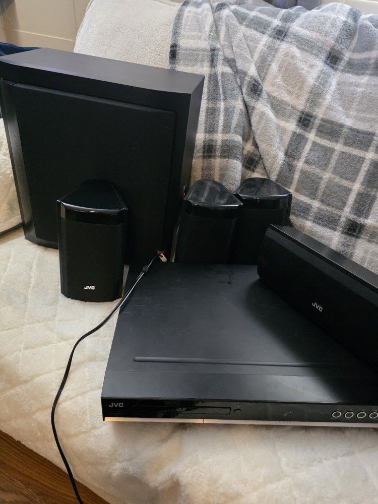 JVC Surround System