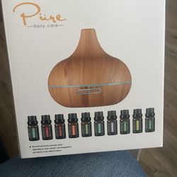 Diffuser With Essential Oils 