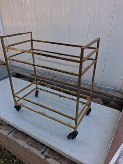 Cart glass bar with wheels!carrito Bar con frenos en ruedas!$40!