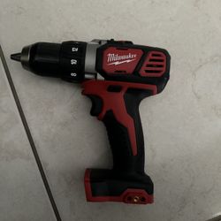 Milwaukee 1/2” Drill Driver 