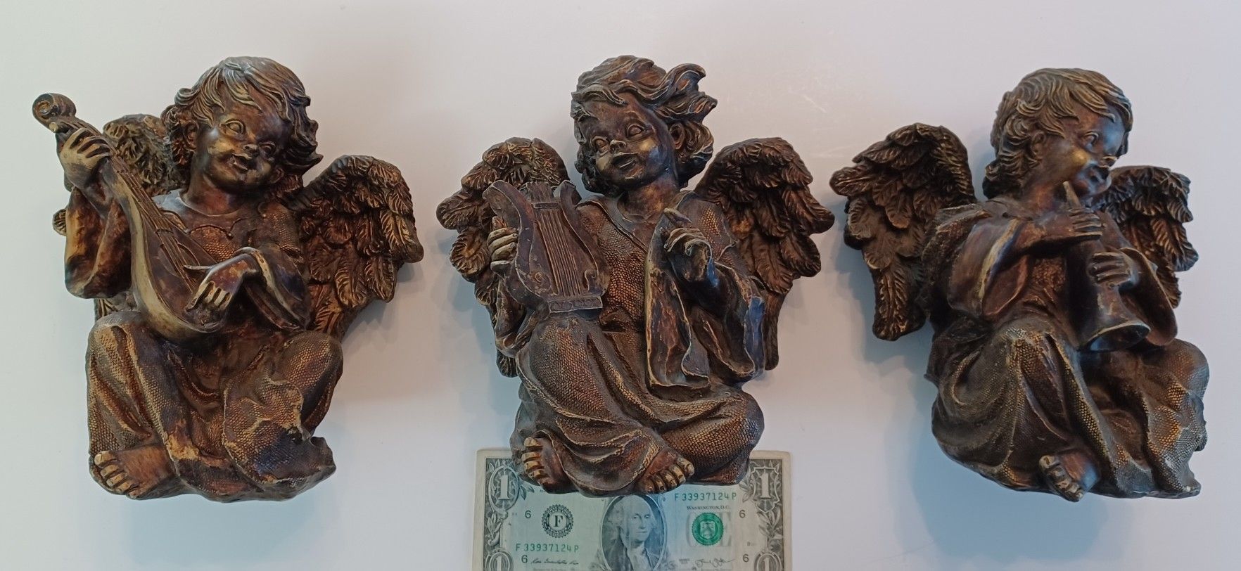 3 Cherubs