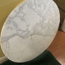 Round Marble Table