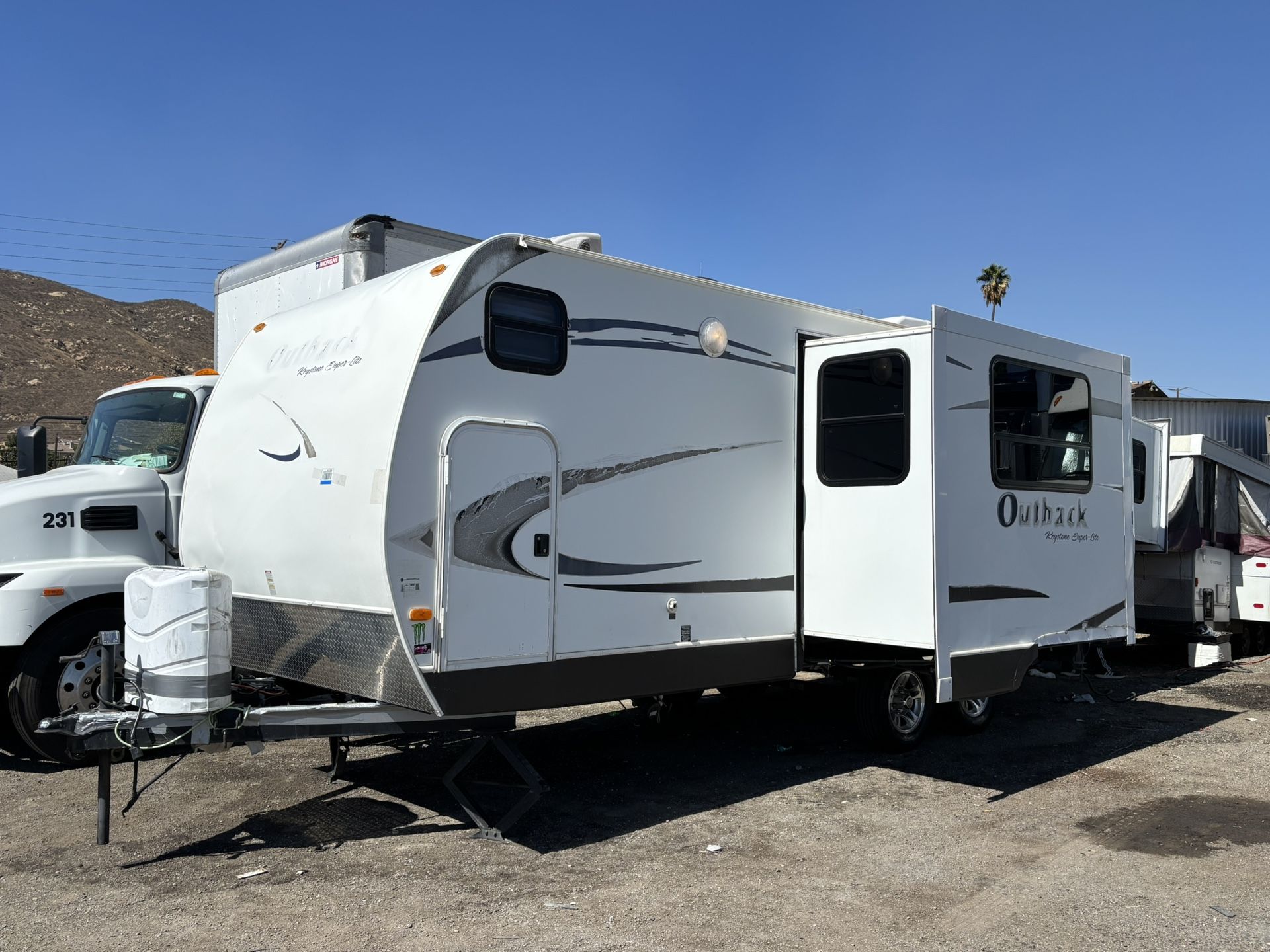 2010 Keystone Outback