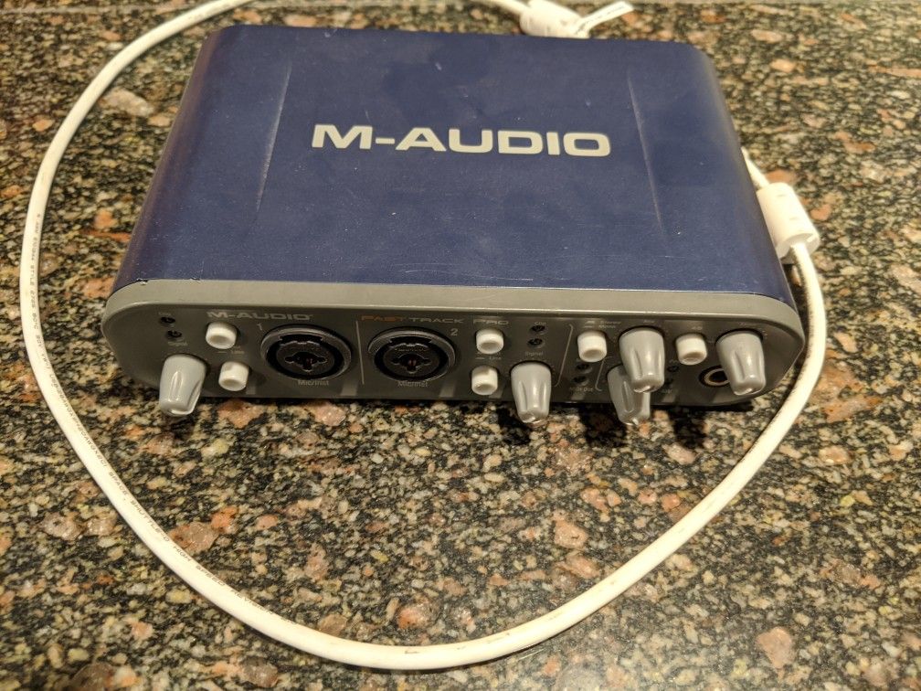 M-audio fastrack pro 4x4 audio interface