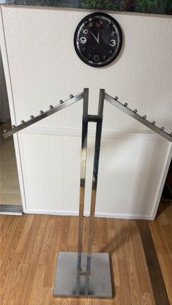 Chrome 2 way clothing display rack