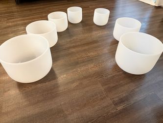 7 Crystal Singing Bowls