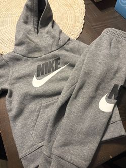 Nike boy set