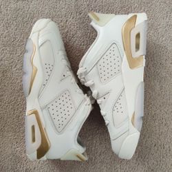 Air Jordan Retro 6 Low Size 6 Men/7.5wmns
