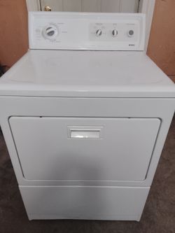 King 👑 size capacity electric dryer, Free delivery and setup