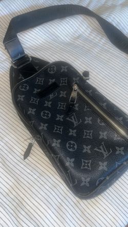 Black LV Hand Bag 