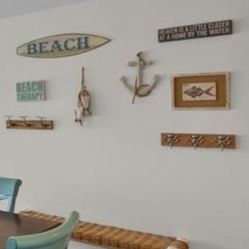 Beach decor -19 Items For Walls Or Shelfs