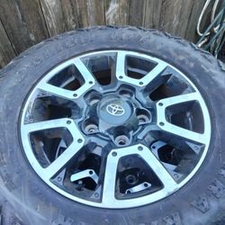 Toyota Tundra Replacement Alloy Wheel 