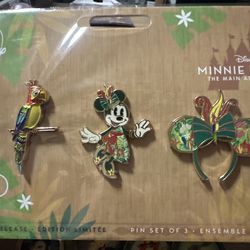 Disney pin set new