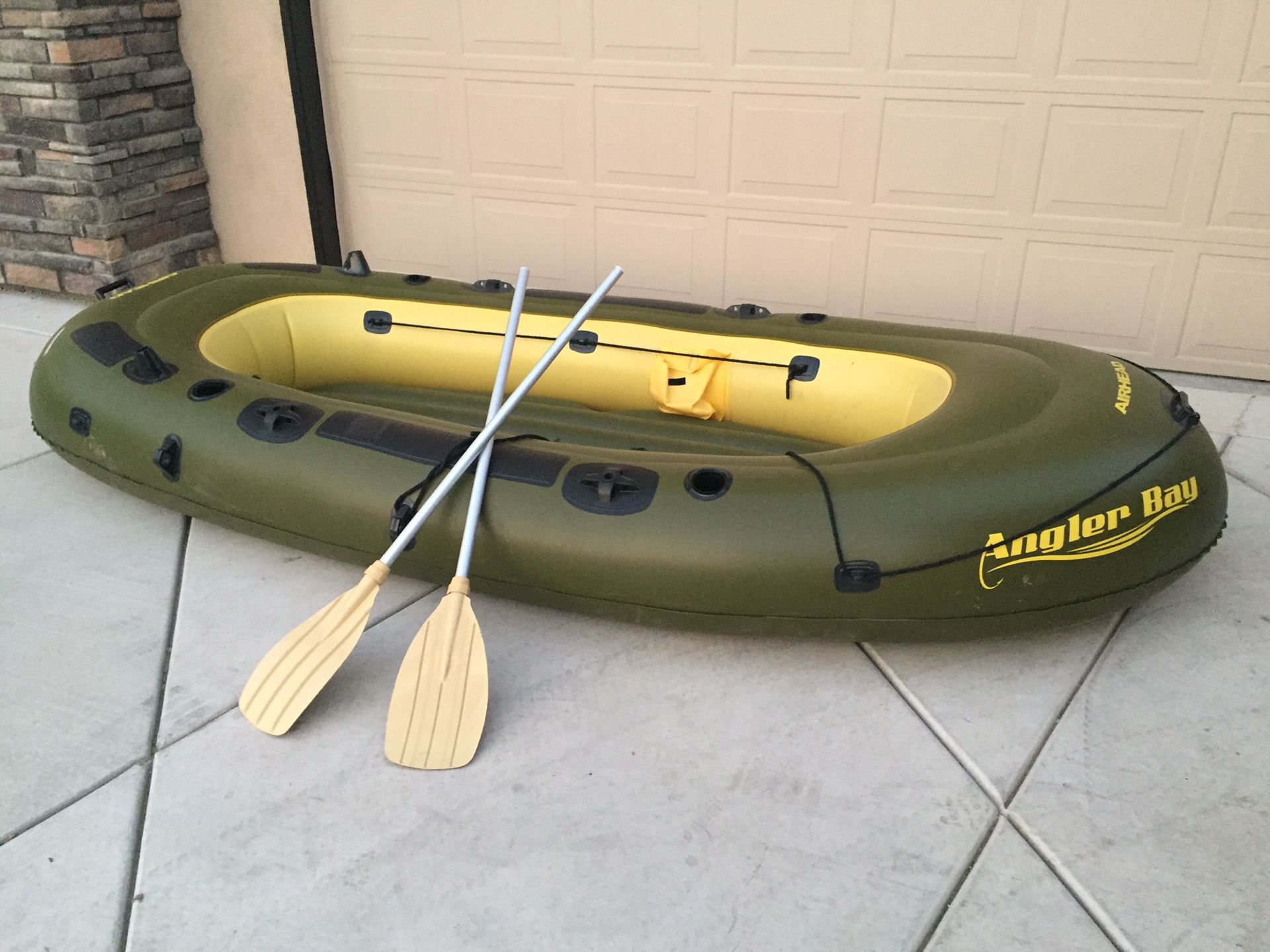 Airhead angler bay inflatable boat