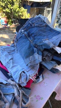 Shorts y pantalones  y faldas más de 30 piezas size 8/9/10