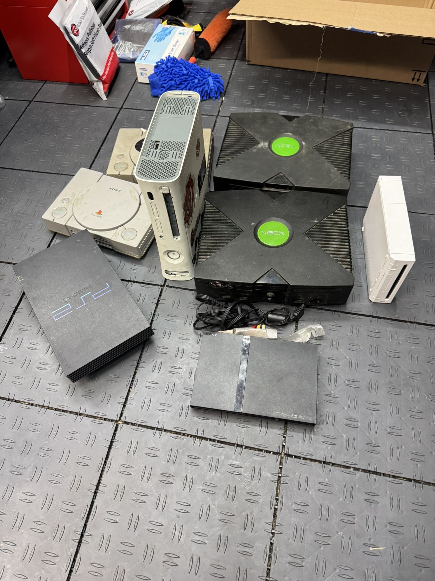 Xbox , Playstation , Wii For Parts