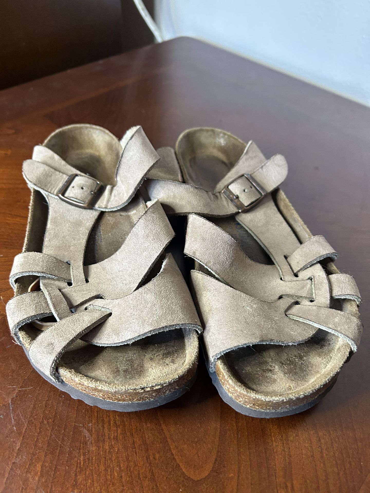 BIRKENSTOCK Tulum cross-strap suede sandals Size 40